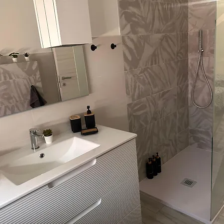 Barbarossa Apartamento Quartu SantʼElena